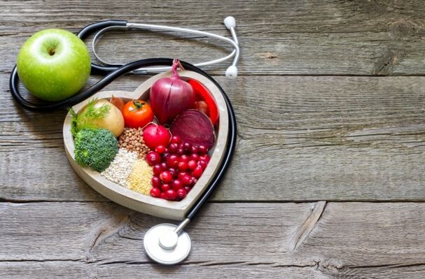 Dengeli ve sağlıklı bir diyet, varisli damarların başarılı tedavisinin anahtarıdır. 