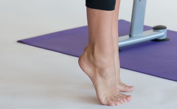 varisli damarların önlenmesi için ayak parmakları üzerinde egzersiz